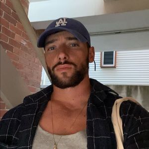 Meet your Posher, Daniel